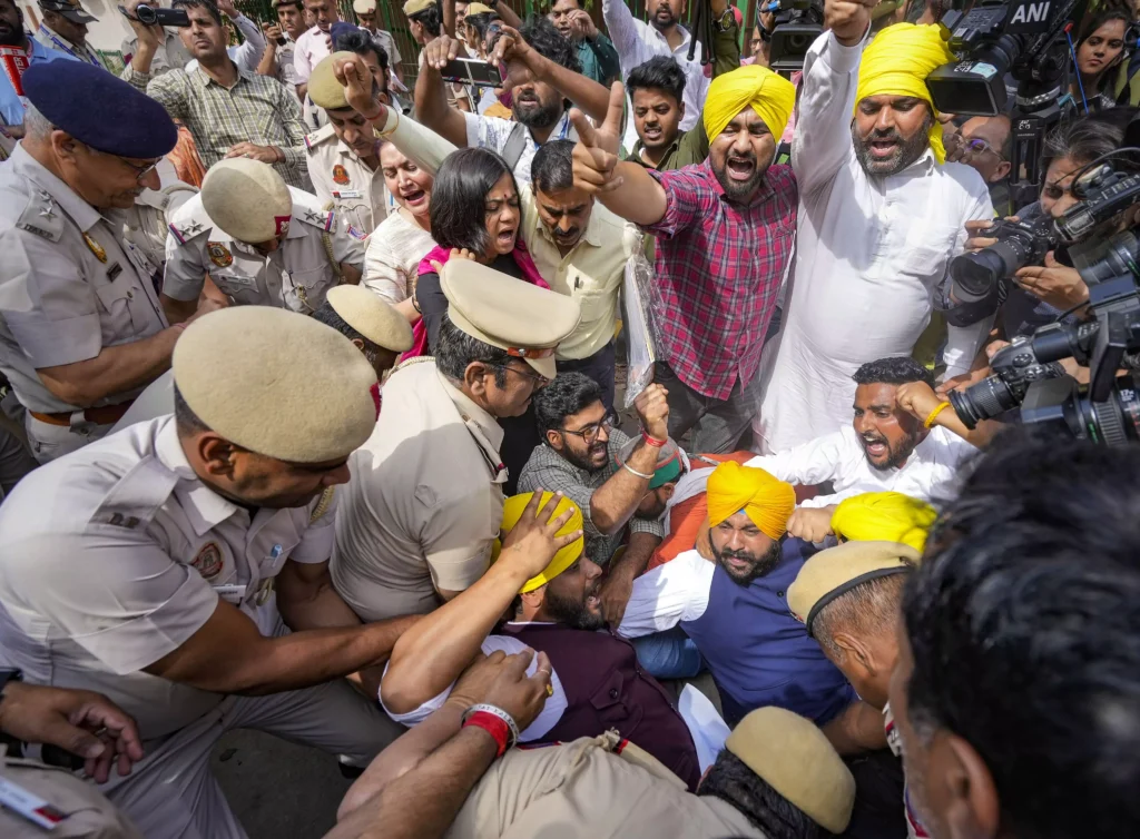 AAP Workers Detained During Protest At Patel Chowk Metro Station